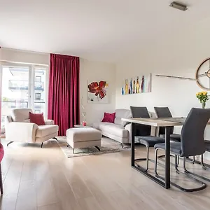 Betty Q4apartments Apartament